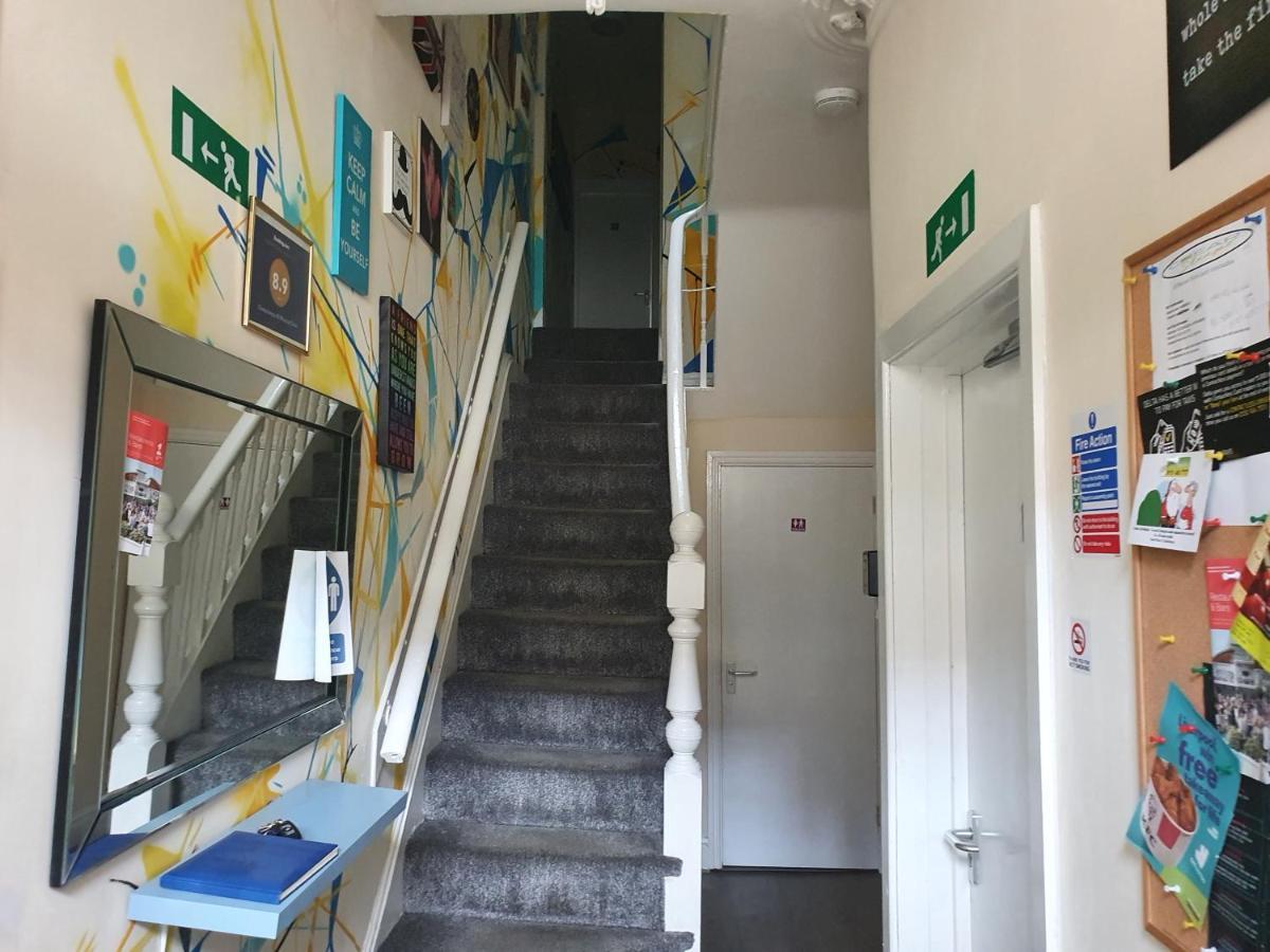 12 Person 6 Bedroom Self Catering House Liverpool Kültér fotó